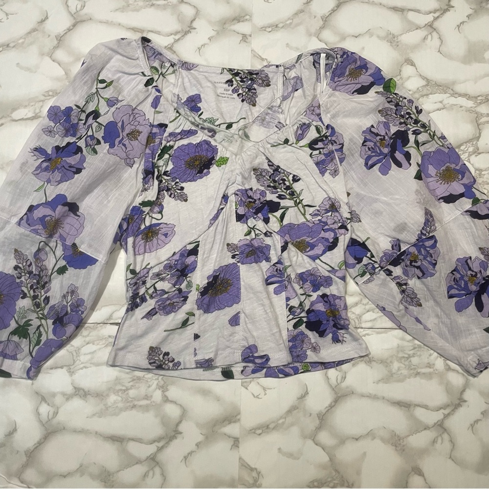 Anthropologie V Neck Ruched Knit Top